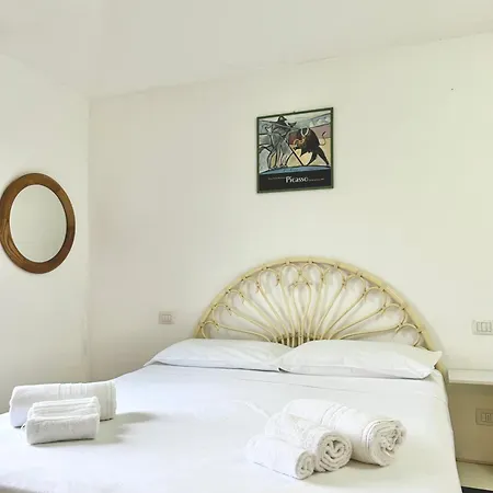 The Hugo Apartment Olbia Exterior photo