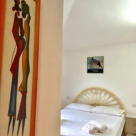 The Hugo Apartment Olbia Exterior photo